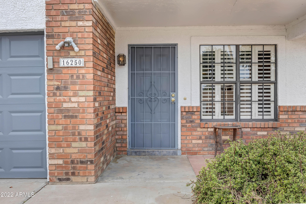 16250 N 64th Place - Photo 3