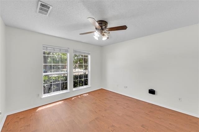 13221 Elmhurst Drive - Photo 7