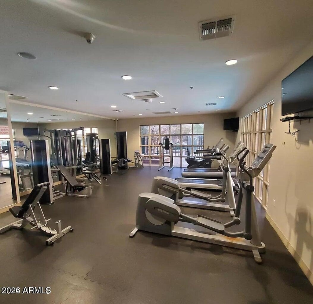17 W Vernon Avenue - Photo 27