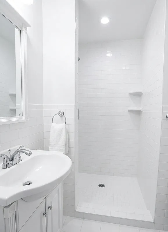 527 West 48th Street - Photo 2