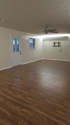 210 E Witt Street - Photo 7