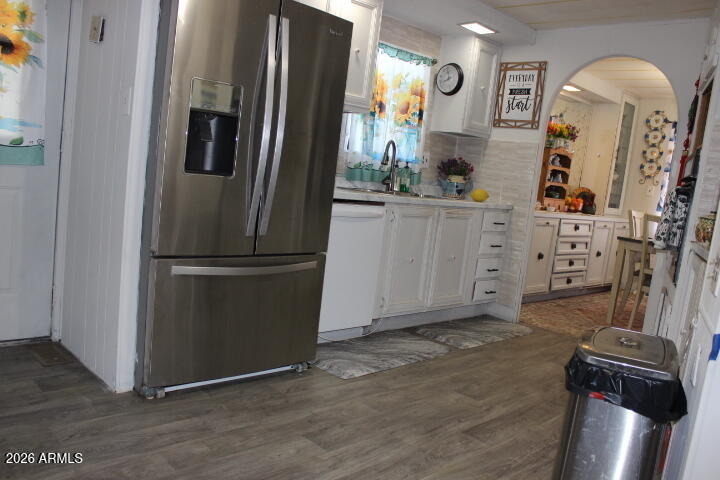 9501 E Broadway Road - Photo 6