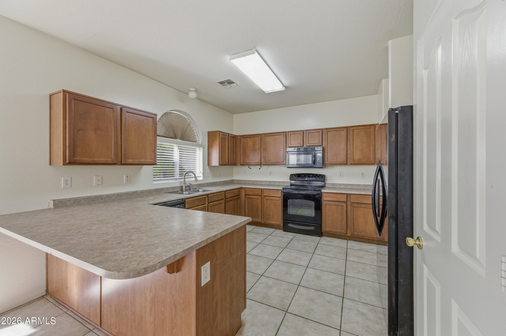 2524 S 89th Lane - Photo 12