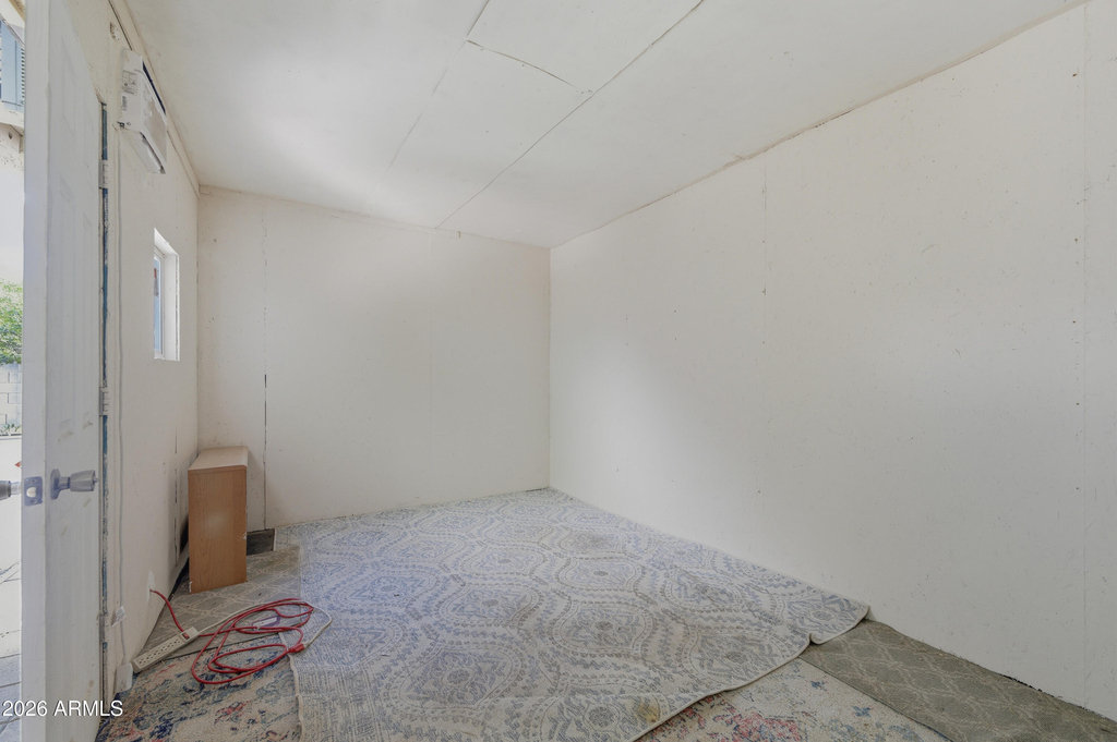 2524 S 89th Lane - Photo 33