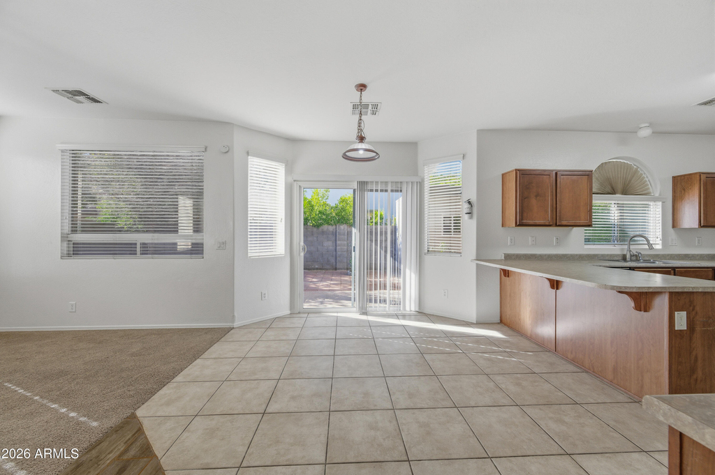 2524 S 89th Lane - Photo 11