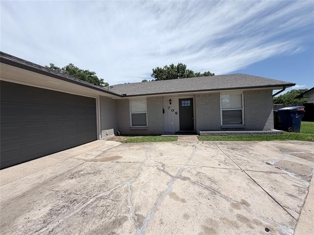 706 Jamestown Drive - Photo 1