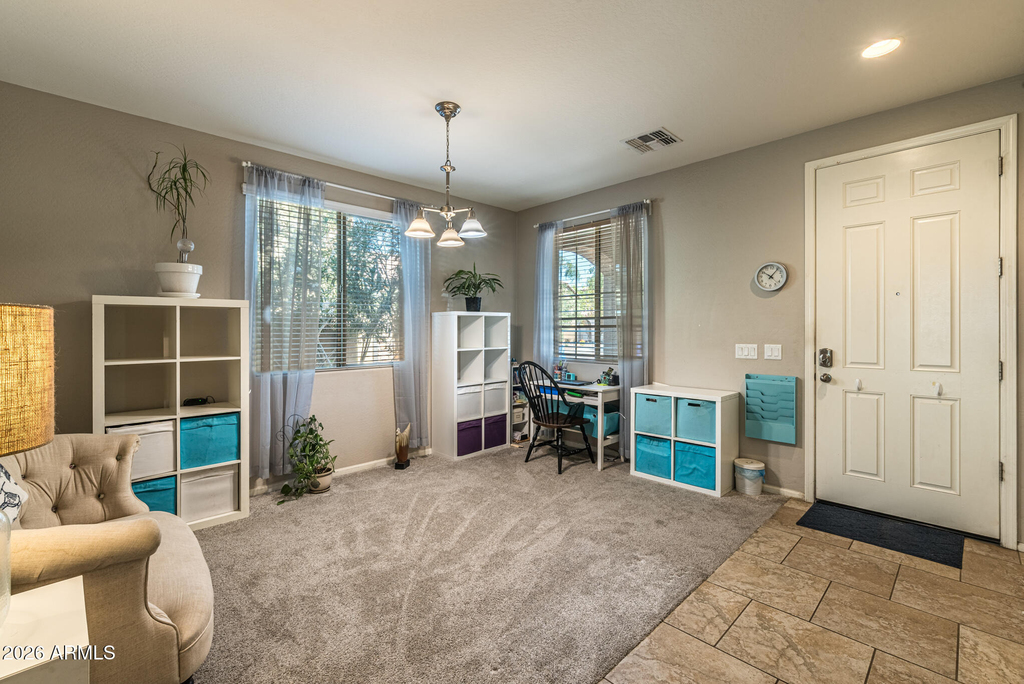 957 E Wimpole Avenue - Photo 10