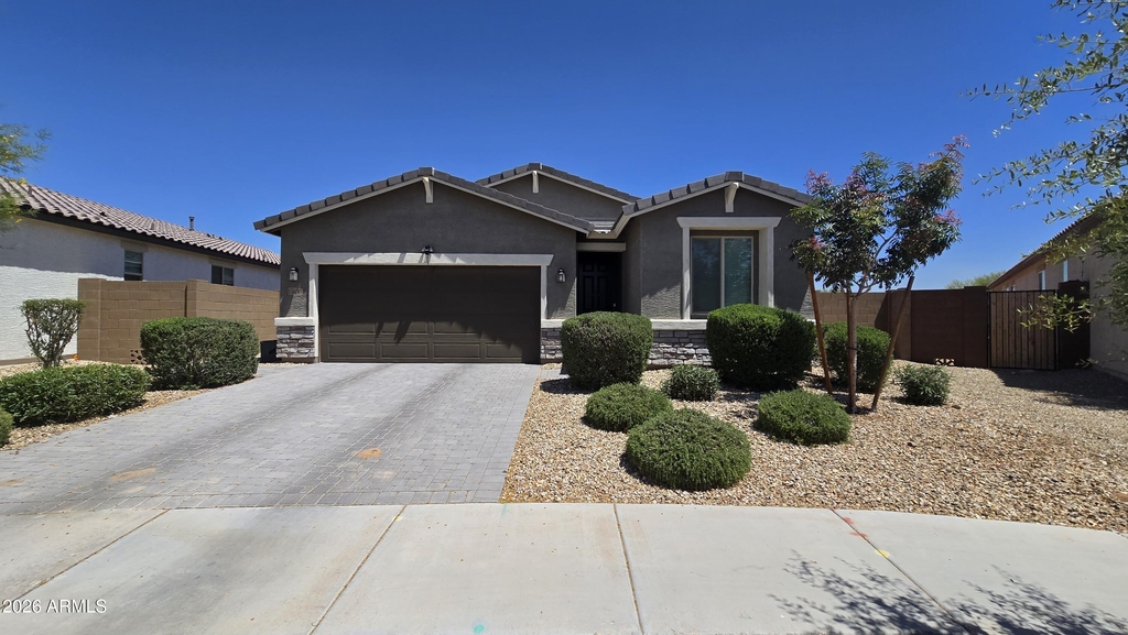 15650 W Morning Glory Street - Photo 0