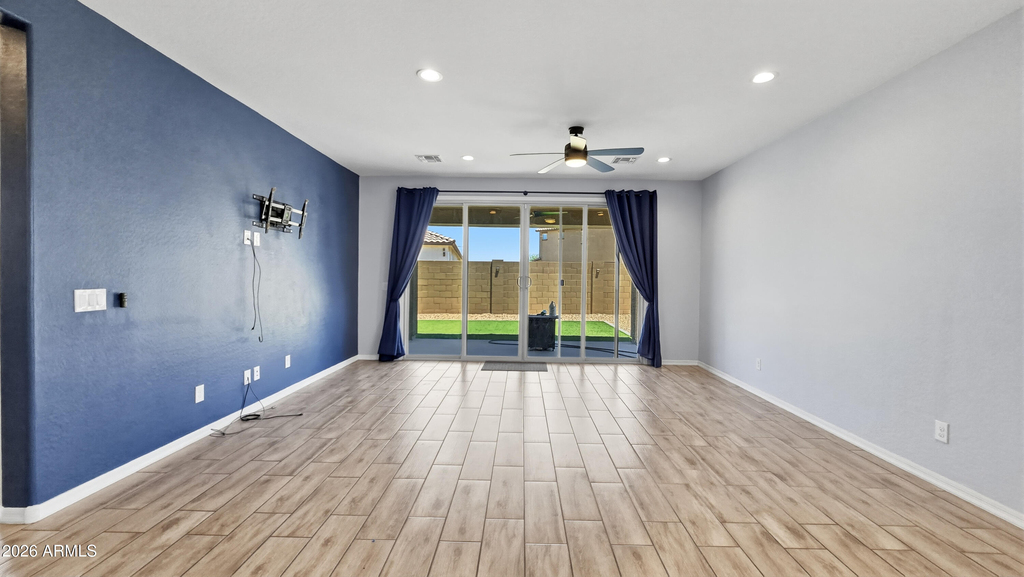 15650 W Morning Glory Street - Photo 21