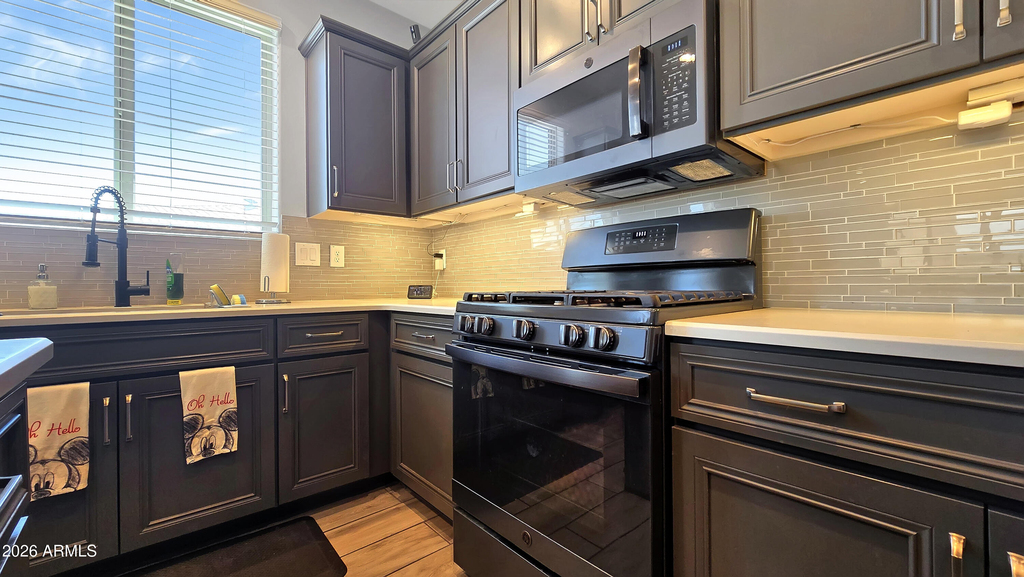 15650 W Morning Glory Street - Photo 7
