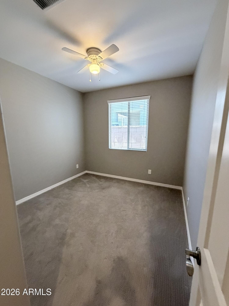 20432 W Carlton Mnr -- - Photo 10