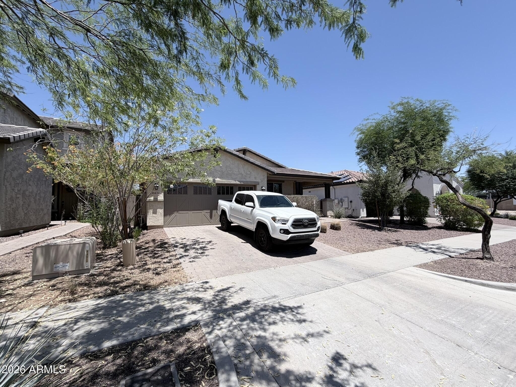 20432 W Carlton Mnr -- - Photo 2