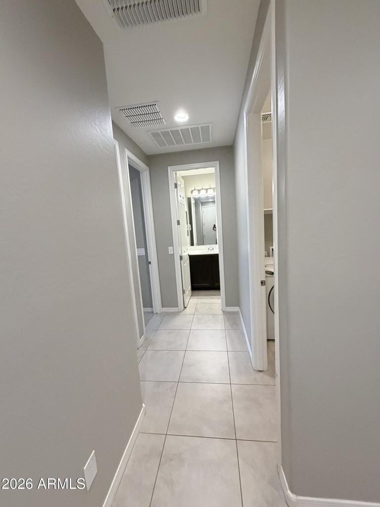 20432 W Carlton Mnr -- - Photo 8