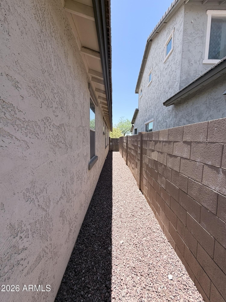 20432 W Carlton Mnr -- - Photo 35