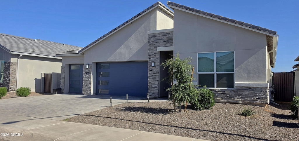 10441 W Melinda Lane - Photo 1