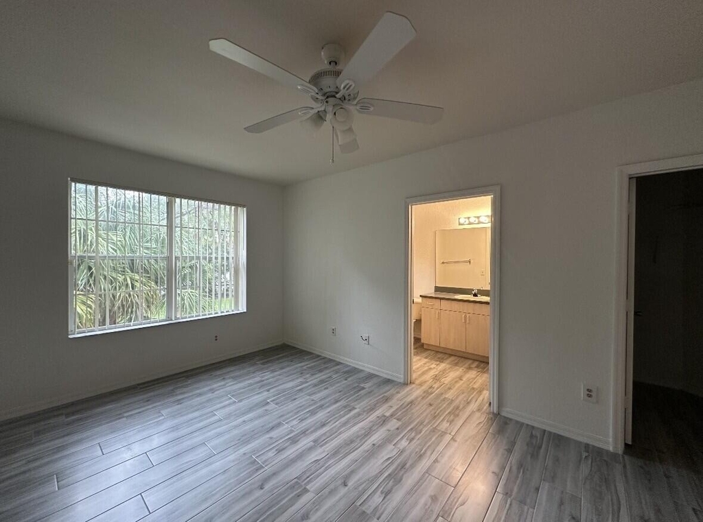 106 Sw Peacock Boulevard - Photo 11