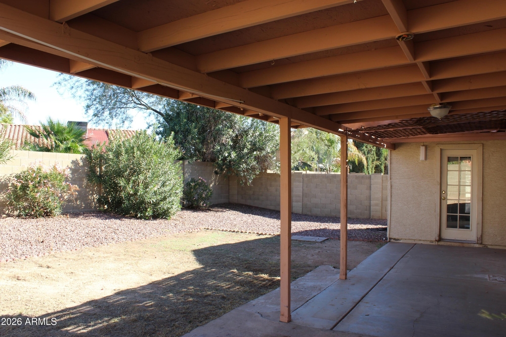 19455 N 34th Street - Photo 7