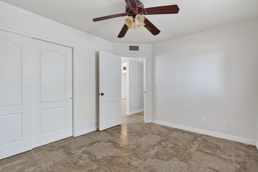 7802 E Heatherbrae Avenue - Photo 18