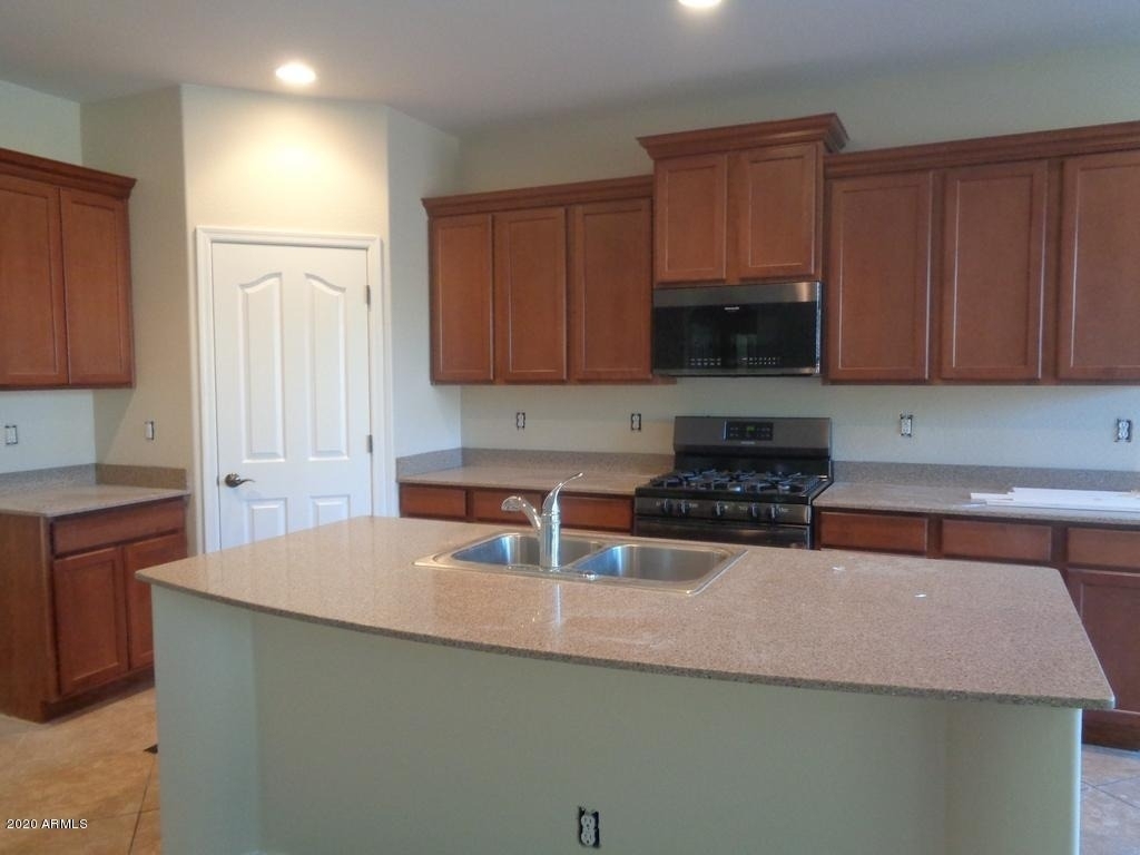 31111 N 136th Lane - Photo 4
