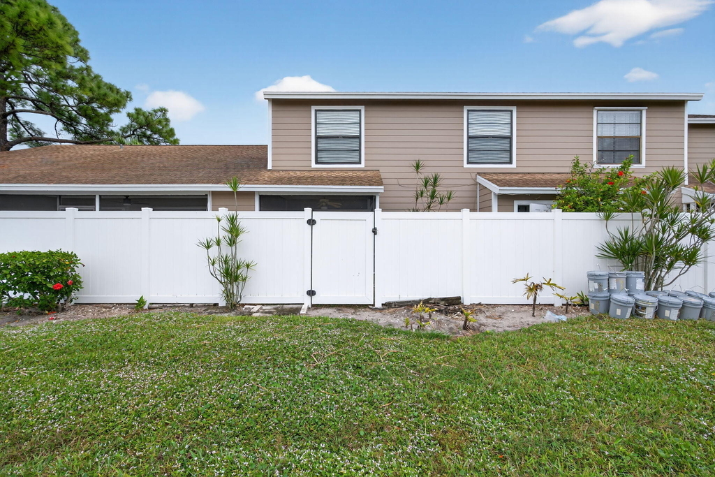 707 Stonewood Court - Photo 26
