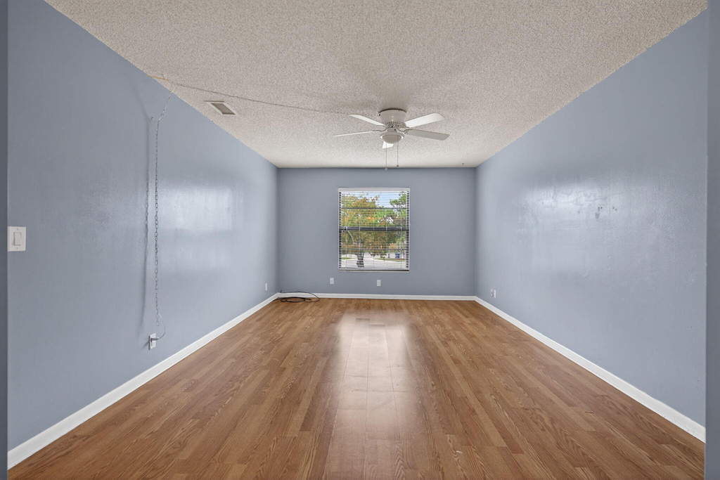 707 Stonewood Court - Photo 10