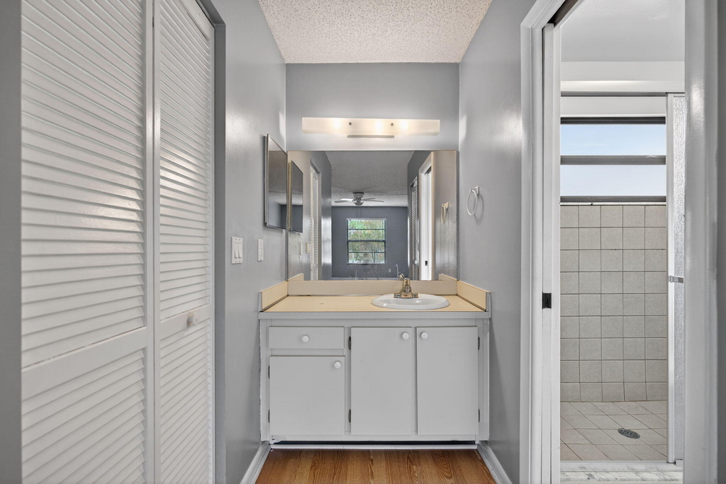 707 Stonewood Court - Photo 14