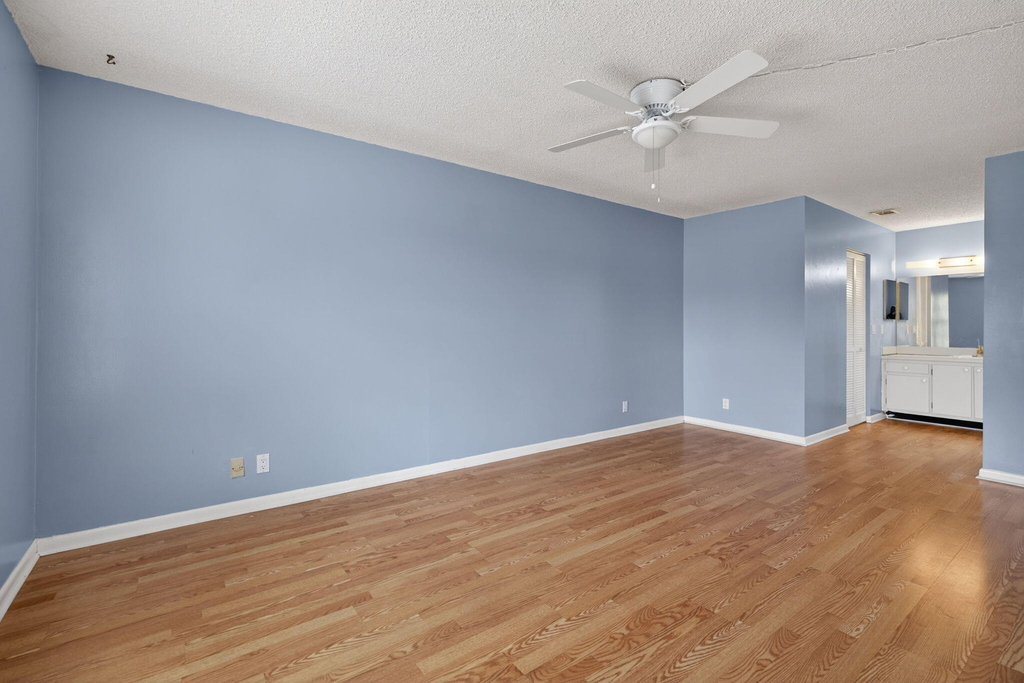 707 Stonewood Court - Photo 11