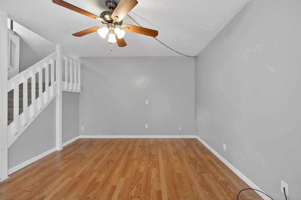 707 Stonewood Court - Photo 44