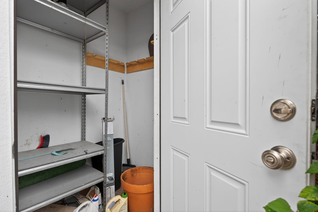 707 Stonewood Court - Photo 18