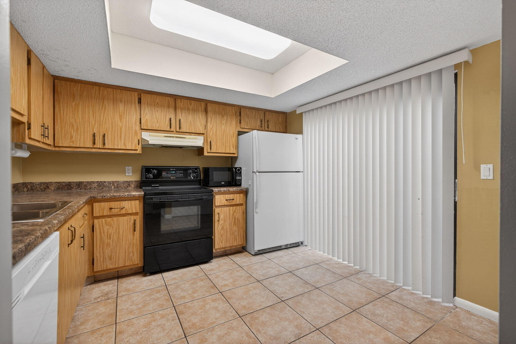 707 Stonewood Court - Photo 48