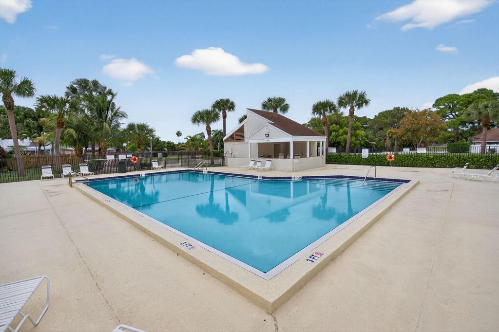 707 Stonewood Court - Photo 31