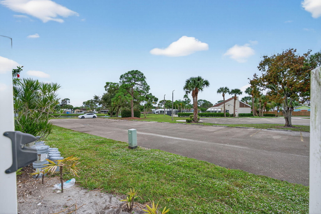 707 Stonewood Court - Photo 25