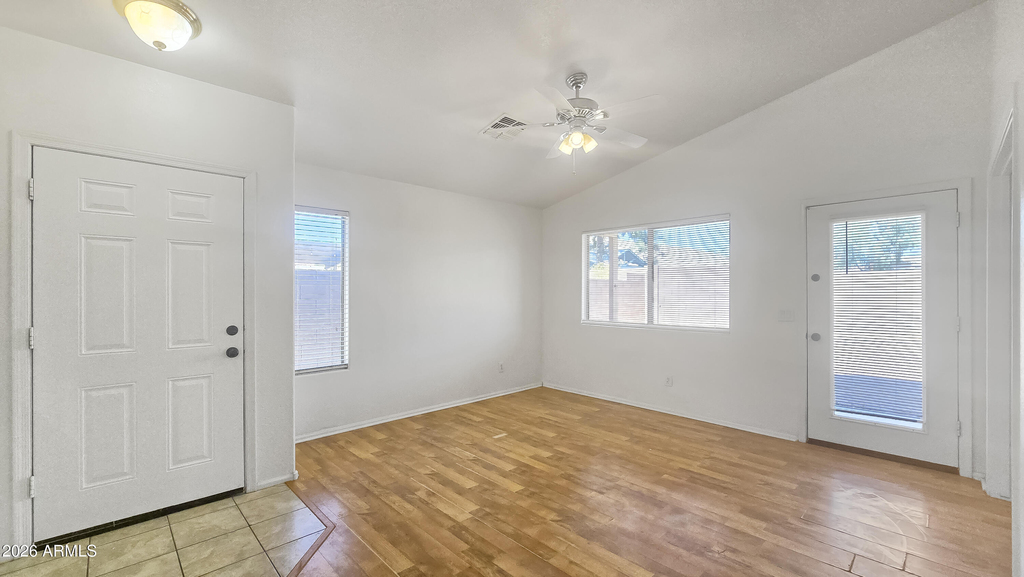 1221 N 161st Avenue - Photo 5