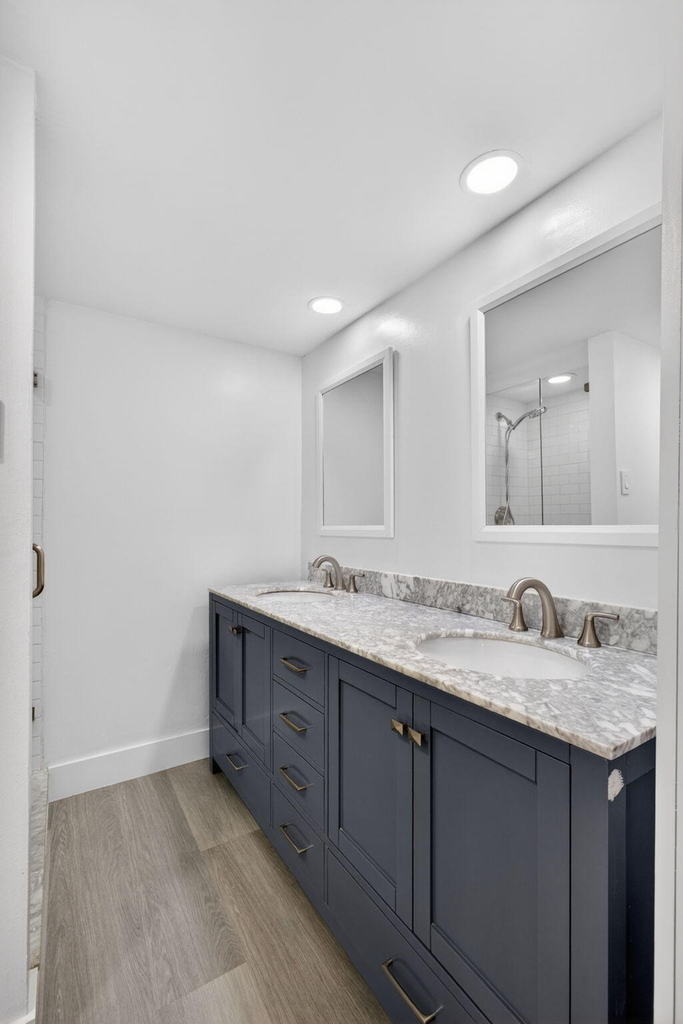 246 Charter Way - Photo 12