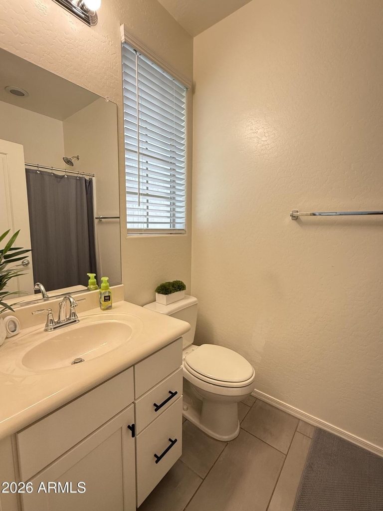 2658 S Harmony Avenue - Photo 5