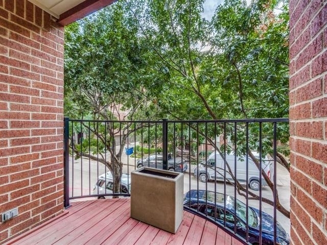 2412 Worthington Street - Photo 20