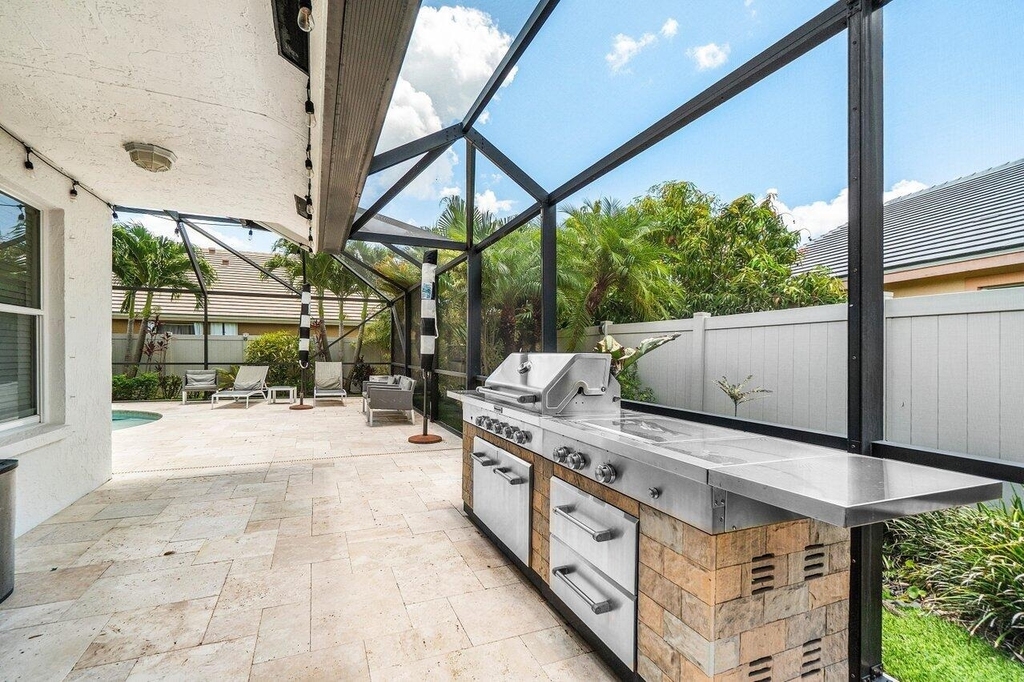 2470 Sandstone Court - Photo 15