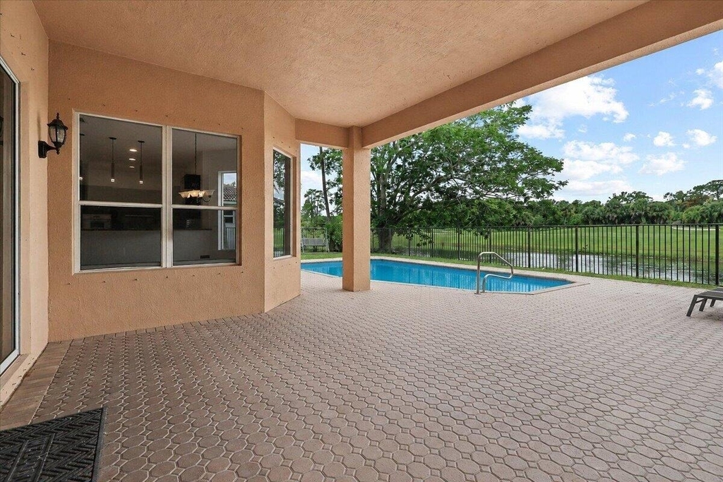 1831 Waldorf Drive - Photo 35