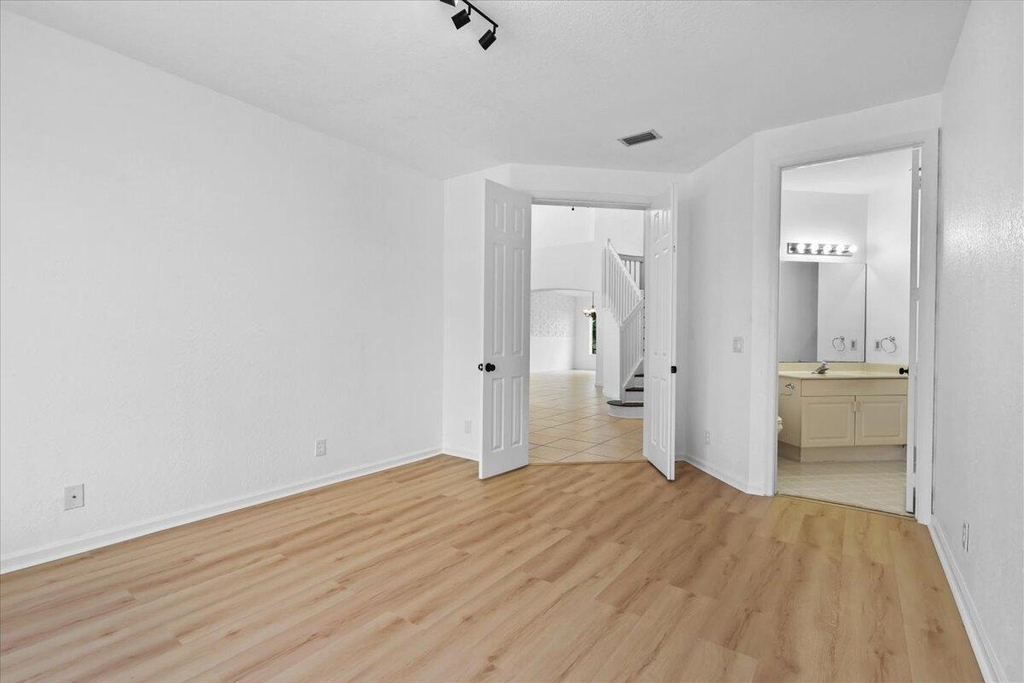 1831 Waldorf Drive - Photo 30
