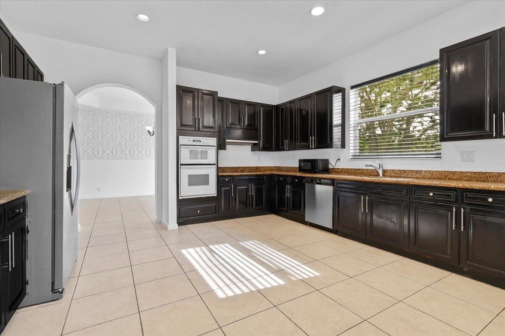 1831 Waldorf Drive - Photo 22