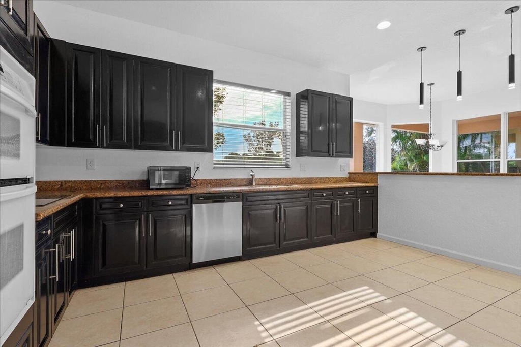 1831 Waldorf Drive - Photo 19