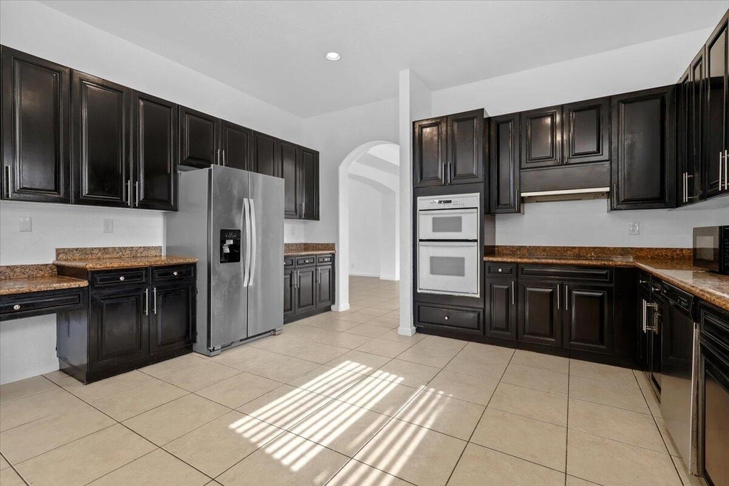 1831 Waldorf Drive - Photo 21
