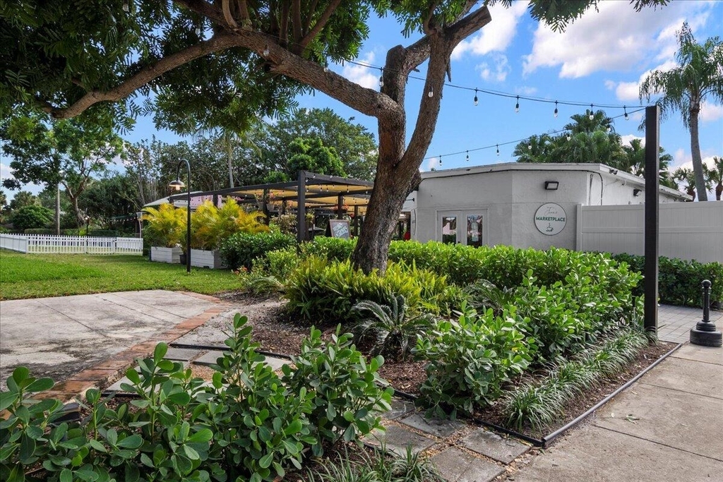 11863 Wimbledon Circle - Photo 15