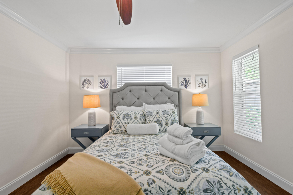 13074 23rd Avenue N - Photo 21