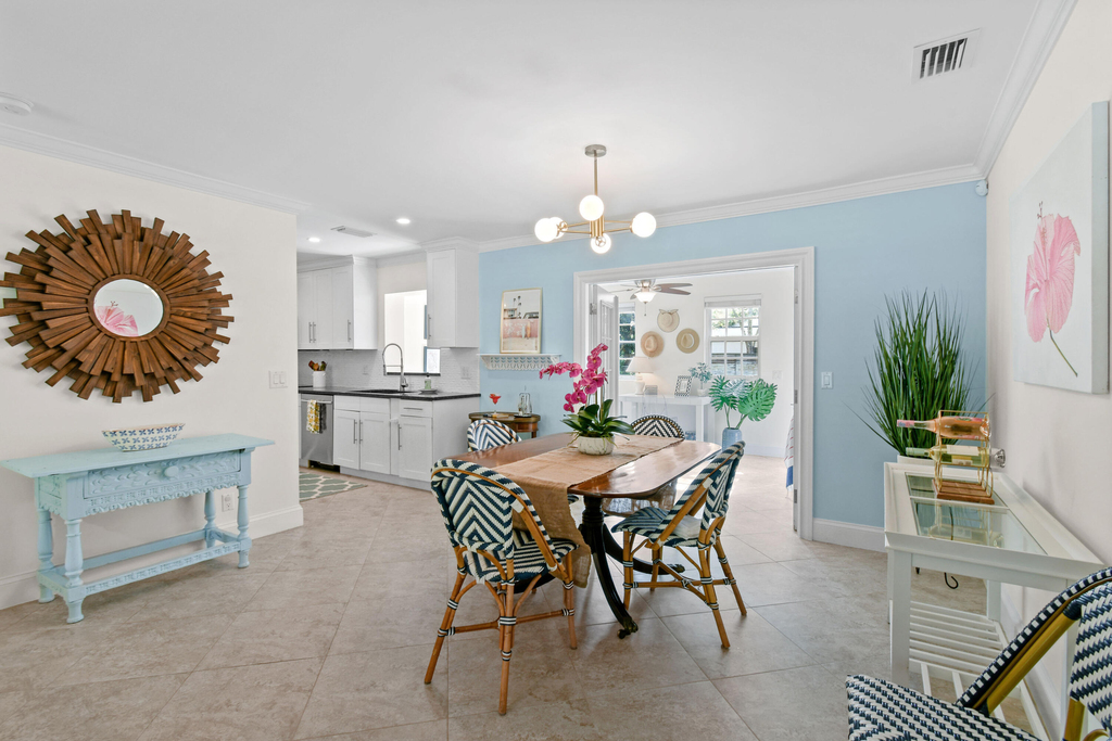 13074 23rd Avenue N - Photo 6