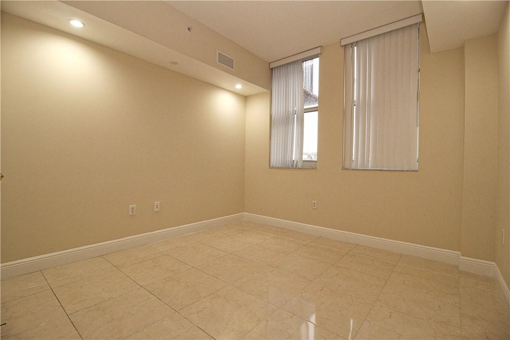 4100 Salzedo Street - Photo 10