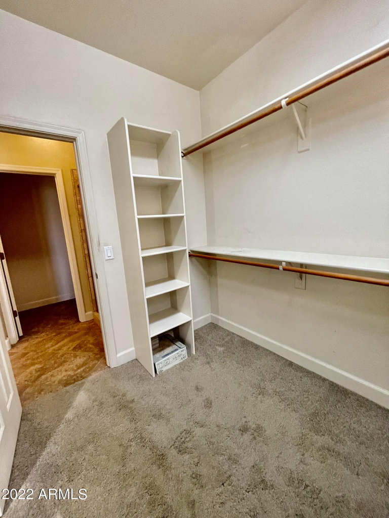 13586 N 152nd Drive - Photo 17
