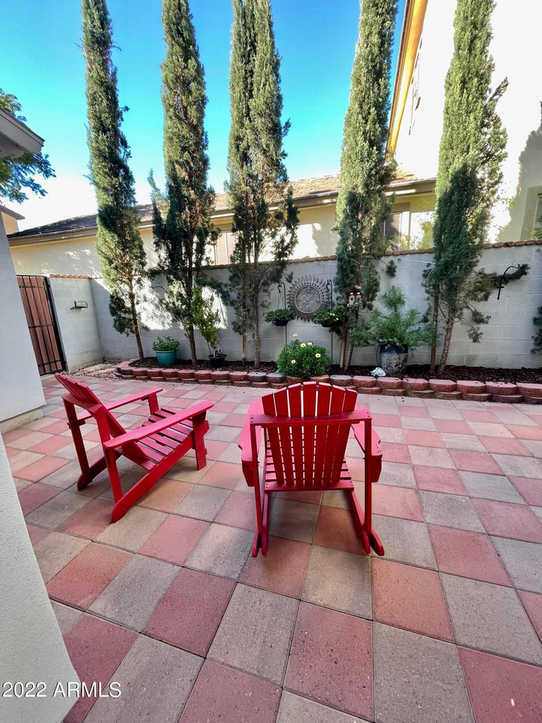 13586 N 152nd Drive - Photo 42
