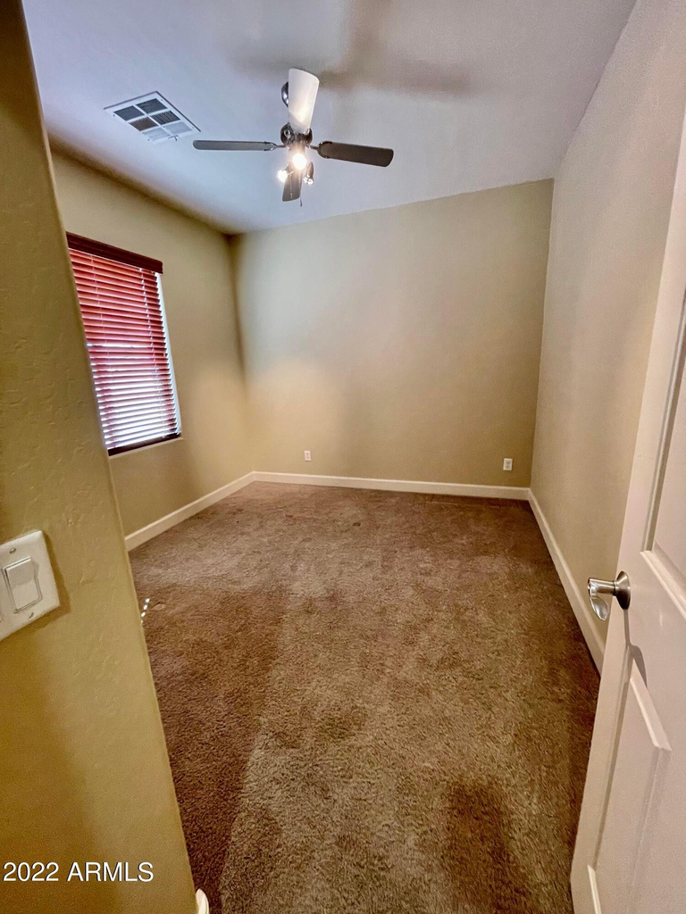 13586 N 152nd Drive - Photo 30