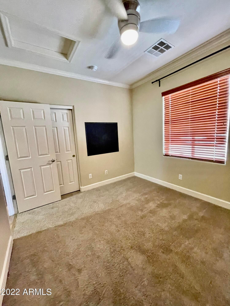 13586 N 152nd Drive - Photo 27